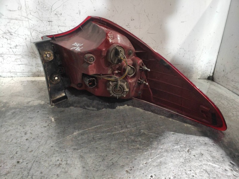 Recambio de piloto trasero derecho para hyundai santa fe (dm) tecno 4wd referencia OEM IAM 924022W1  