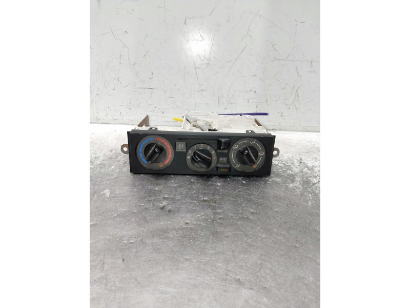 Recambio de mando calefaccion / aire acondicionado para nissan cabstar 09.06 referencia OEM IAM 27510MB41A  