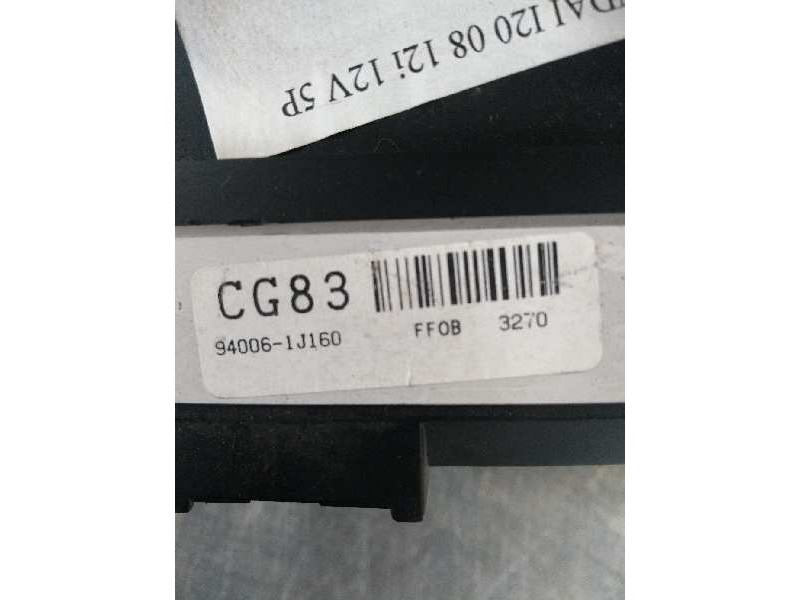 Recambio de cuadro instrumentos para hyundai i20 1.2 cat referencia OEM IAM 940061J160 CG83 