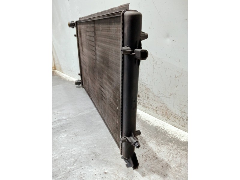 Recambio de radiador agua para volkswagen caddy ka/kb (2k) referencia OEM IAM 1K0121251P  