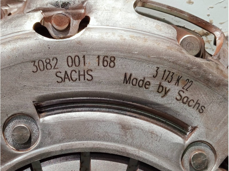 Recambio de kit embrague para volkswagen caddy ka/kb (2k) referencia OEM IAM 3082001168  