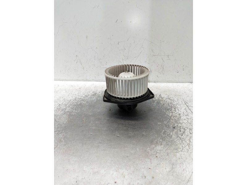 Recambio de motor calefaccion para nissan cabstar 09.06 referencia OEM IAM   