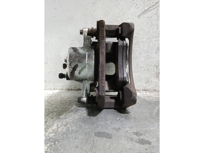 Recambio de pinza freno delantera derecha para jeep cherokee (kj) referencia OEM IAM   
