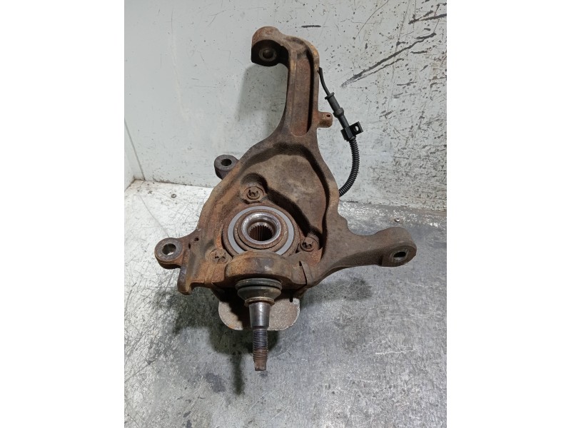 Recambio de mangueta delantera izquierda para jeep cherokee (kj) referencia OEM IAM   