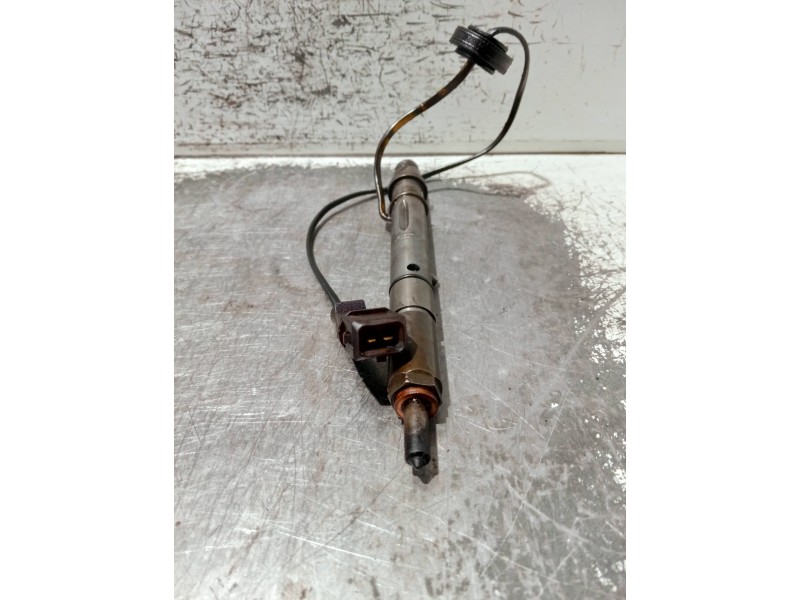 Recambio de inyector para audi a4 avant (8e) referencia OEM IAM 059130202E 0432133803 BOSCH
