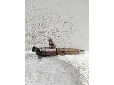 Recambio de inyector para peugeot 208 referencia OEM IAM 0445110339 870689 BOSCH