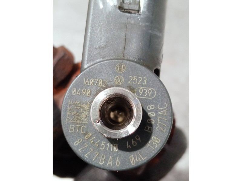 Recambio de inyector para volkswagen caddy furgón/kombi maxi kombi bmt referencia OEM IAM 04L130277AC 0445110469 BOSCH