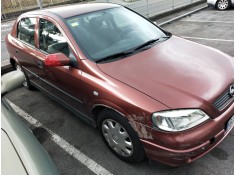 opel astra g berlina del año 2001