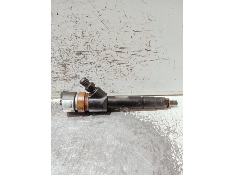 Recambio de inyector para suzuki grand vitara jb (jt) referencia OEM IAM 8200389369 0445110230 BOSCH