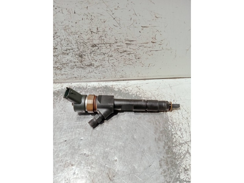 Recambio de inyector para suzuki grand vitara jb (jt) referencia OEM IAM 8200389369 0445110230 BOSCH
