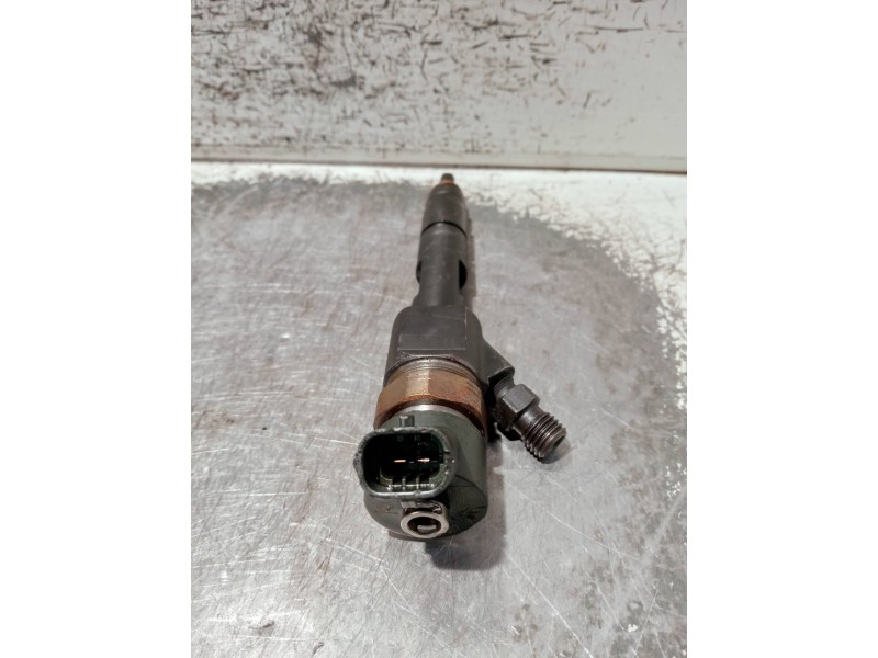 Recambio de inyector para suzuki grand vitara jb (jt) referencia OEM IAM 0445110239 606680 BOSCH