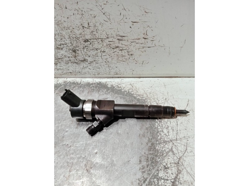 Recambio de inyector para suzuki grand vitara jb (jt) referencia OEM IAM 8200389369 0445110230 BOSCH