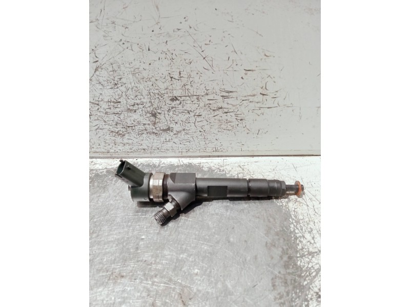 Recambio de inyector para suzuki grand vitara jb (jt) referencia OEM IAM 0445110239 606680 BOSCH