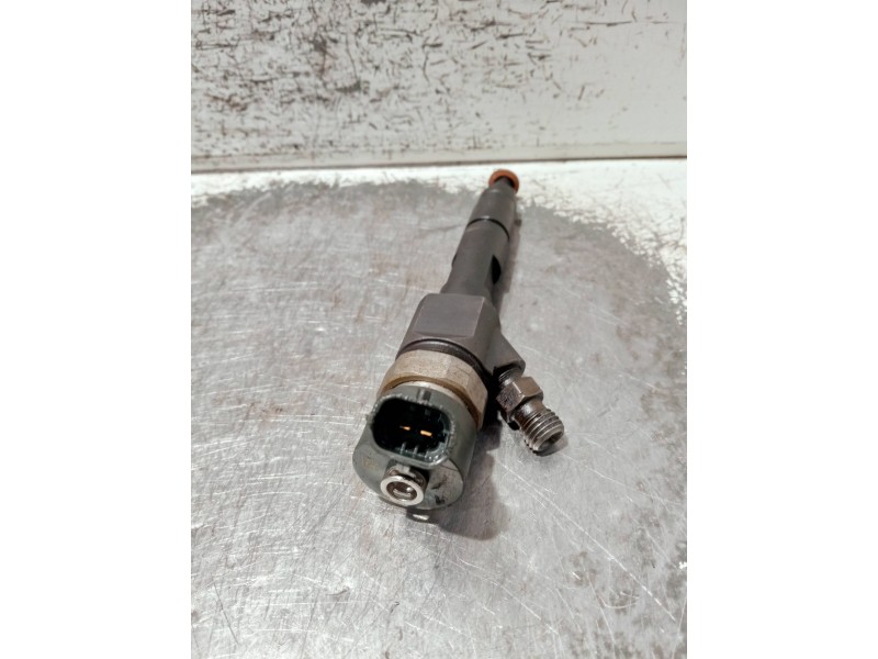 Recambio de inyector para suzuki grand vitara jb (jt) referencia OEM IAM 0445110239 606680 BOSCH