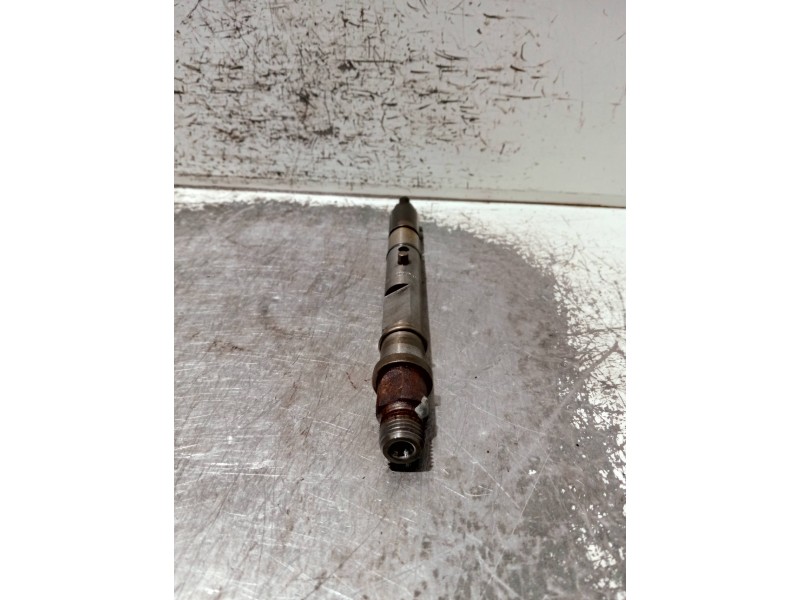 Recambio de inyector para audi a4 avant (8e) referencia OEM IAM 059130201D 0432133805 BOSCH