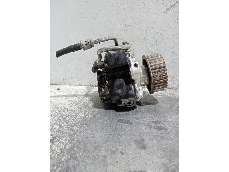 Recambio de bomba inyeccion para jeep cherokee (kj) referencia OEM IAM 0445010084  