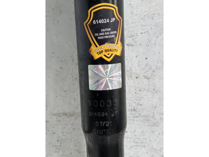 Recambio de amortiguador trasero izquierdo para jeep cherokee (kj) referencia OEM IAM   