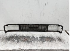 Recambio de rejilla delantera para isuzu trooper referencia OEM IAM    2