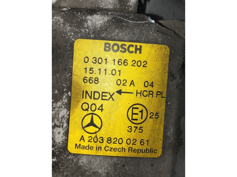 Recambio de faro derecho para mercedes clase c (w203) berlina referencia OEM IAM 0301166202 A2038200261 