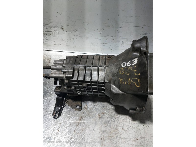 Recambio de caja cambios para bmw serie 3 berlina (e30) 320i referencia OEM IAM 197877AD  