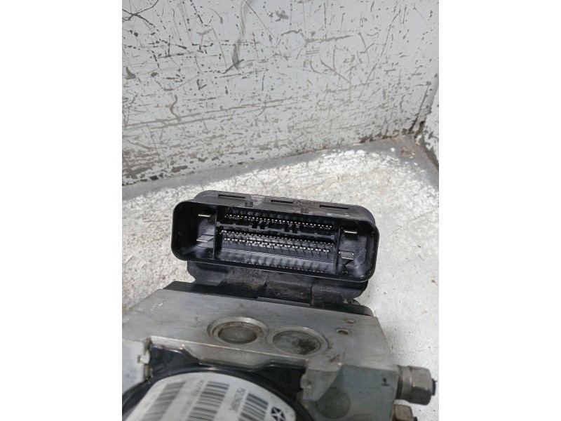 Recambio de abs para jeep cherokee (kj) referencia OEM IAM 25092843063 25061333893 00403959C200 25021203484 P52129438AC