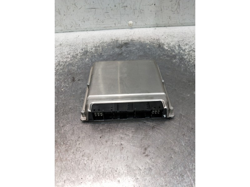 Recambio de centralita motor uce para mercedes clase c (w203) berlina referencia OEM IAM 0281010851 A0001535279 