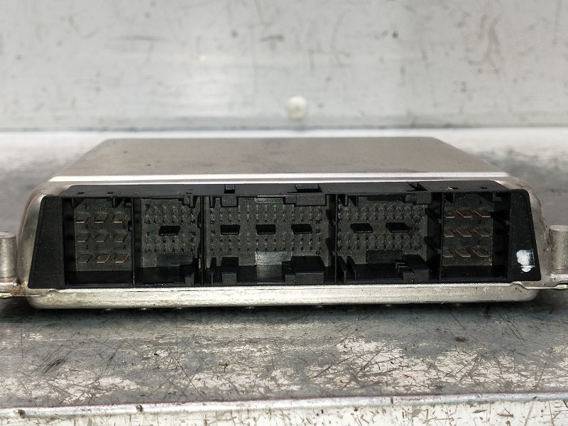 Recambio de centralita motor uce para mercedes clase c (w203) berlina referencia OEM IAM 0281010851 A0001535279 