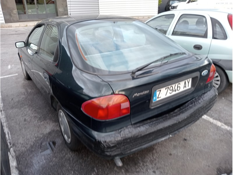ford mondeo berlina/familiar (fd) del año 1995