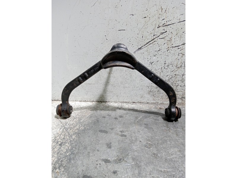 Recambio de brazo suspension superior delantero izquierdo para jeep cherokee (kj) referencia OEM IAM   