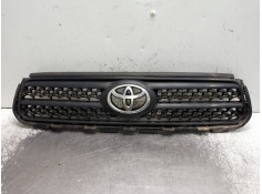 Recambio de rejilla delantera para toyota rav 4 (a3) referencia OEM IAM   