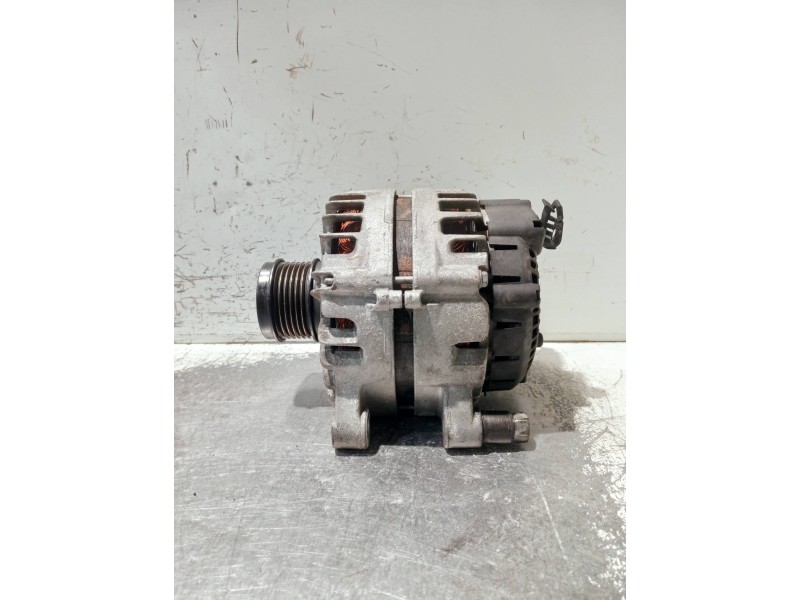 Recambio de alternador para citroen c-elysée referencia OEM IAM 9810525380 2624310C TG15S218