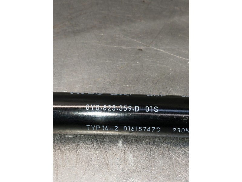Recambio de amortiguadores capo para audi a3 sportback (8ya) s-line referencia OEM IAM 8Y0823359D  