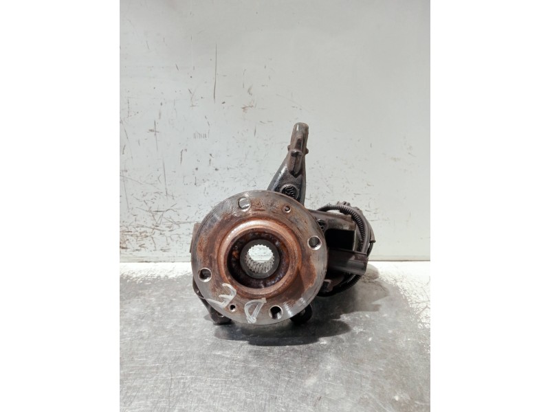 Recambio de mangueta delantera derecha para citroen c-elysée referencia OEM IAM   