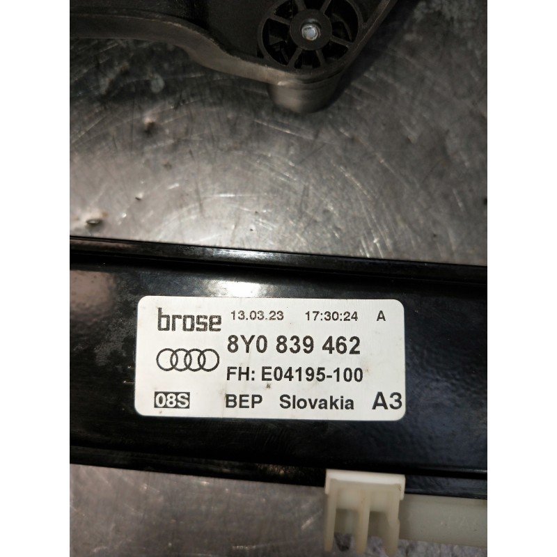Recambio de elevalunas trasero derecho para audi a3 sportback (8ya) s-line referencia OEM IAM 8Y0839462 E04195100 5P
