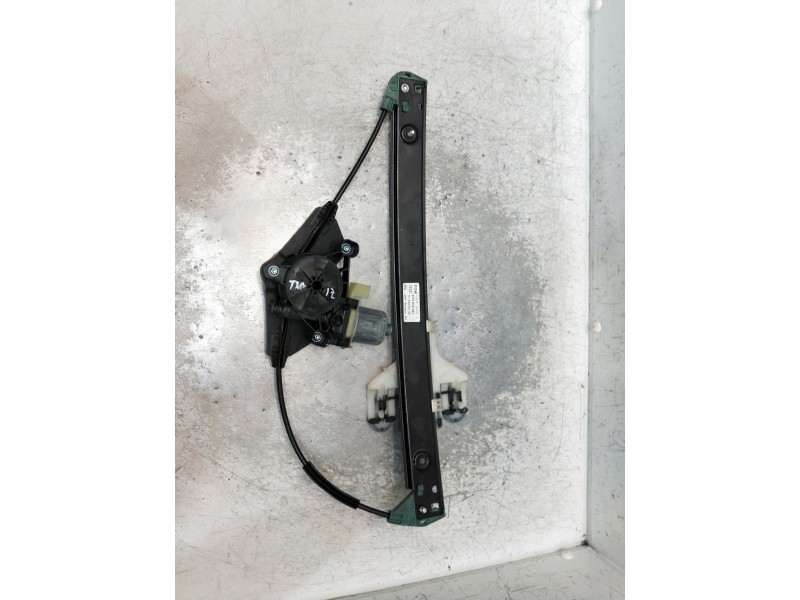 Recambio de elevalunas trasero izquierdo para audi a3 sportback (8ya) s-line referencia OEM IAM 8Y0839461 E04194100 5P