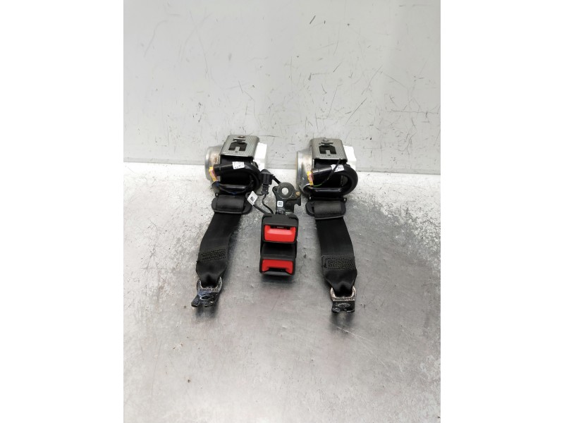 Recambio de juego cinturones trasero para audi a3 sportback (8ya) s-line referencia OEM IAM 34279739E  5P
