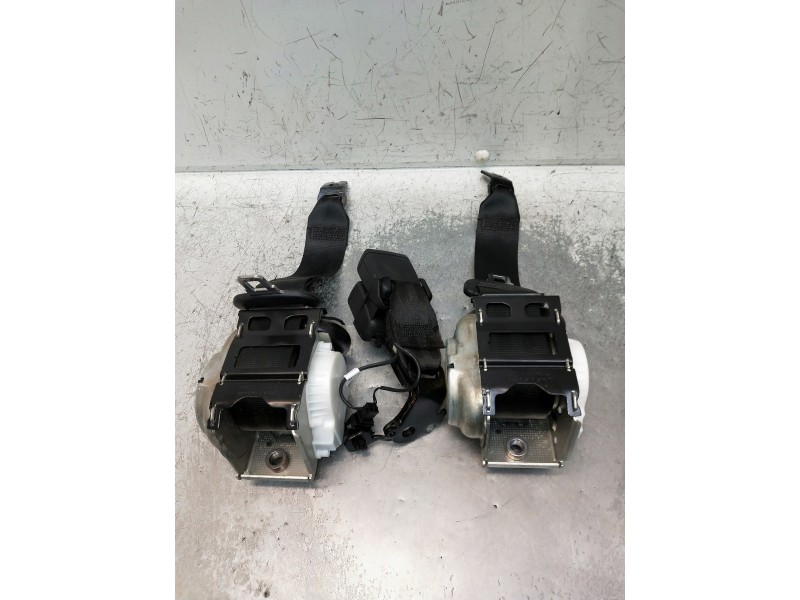 Recambio de juego cinturones trasero para audi a3 sportback (8ya) s-line referencia OEM IAM 34279739E  5P