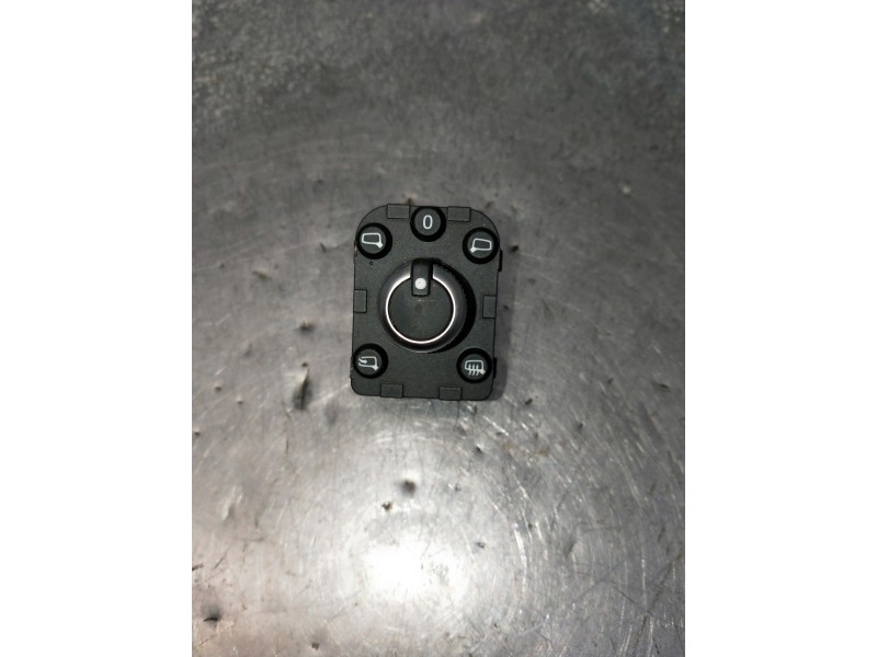 Recambio de mando retrovisor para audi a3 sportback (8ya) s-line referencia OEM IAM 4M0959565T 10136331 