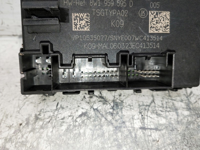 Recambio de modulo electronico para audi a3 sportback (8ya) s-line referencia OEM IAM 5Q0959595L EC413514 8W1959595D