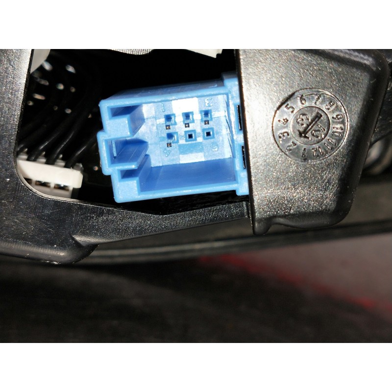 Recambio de piloto trasero derecho interior para audi a3 sportback (8ya) s-line referencia OEM IAM 8Y0945308 0024360814 