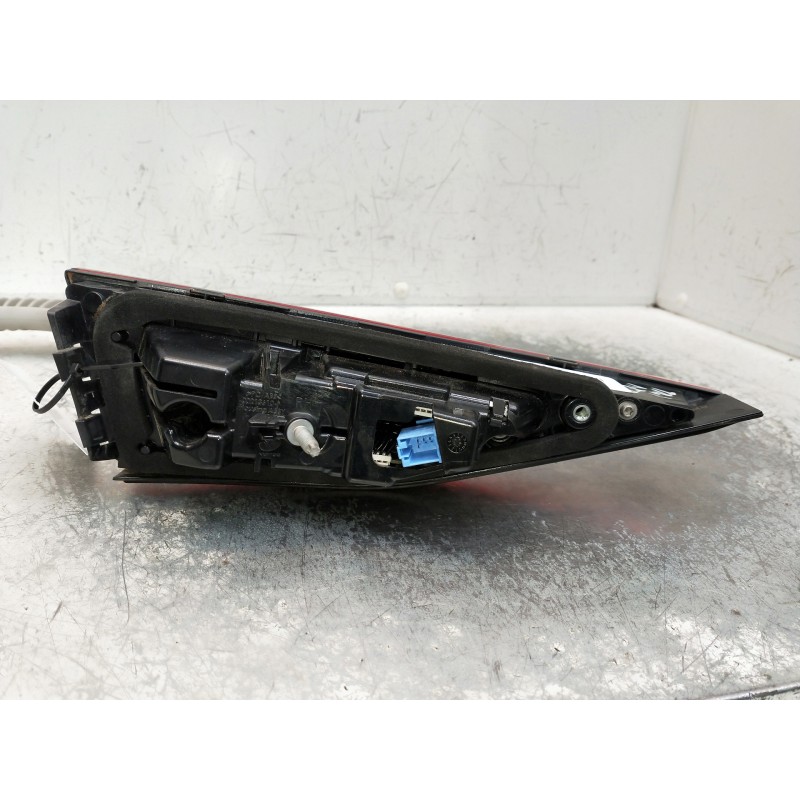 Recambio de piloto trasero derecho interior para audi a3 sportback (8ya) s-line referencia OEM IAM 8Y0945308 0024360814 