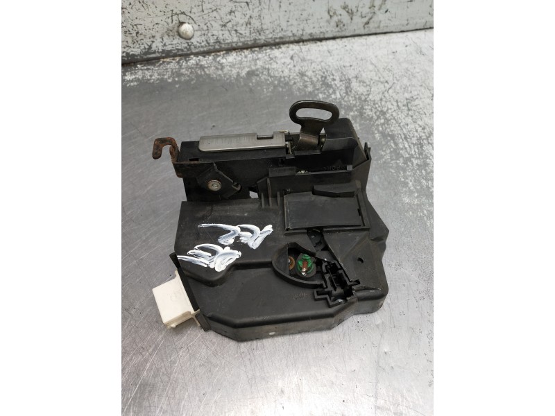 Recambio de motor cierre centralizado delantero derecho para mini mini (r56) referencia OEM IAM 979987 441627204 3P