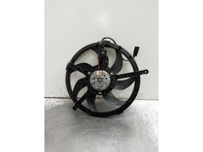 Recambio de electroventilador para mini mini (r56) referencia OEM IAM 0130303019 M5377001 
