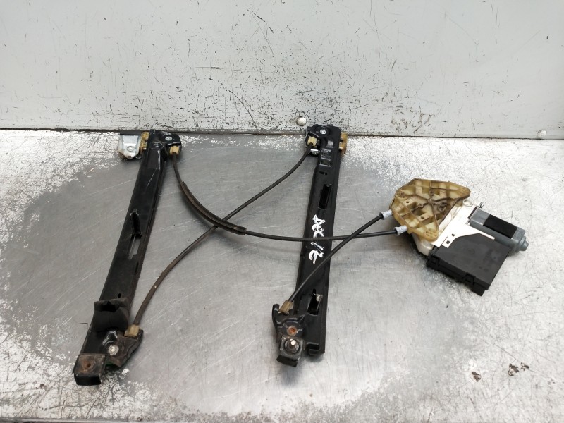 Recambio de elevalunas delantero izquierdo para seat leon (1p1) referencia OEM IAM 1P0837401A 1K0959793H 5P