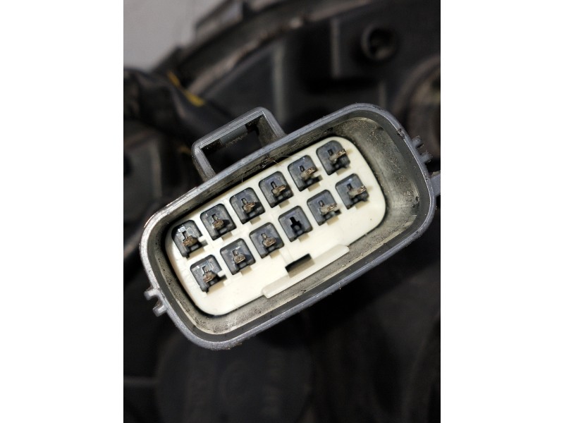 Recambio de faro derecho para jaguar s-type referencia OEM IAM 4R8313W029  