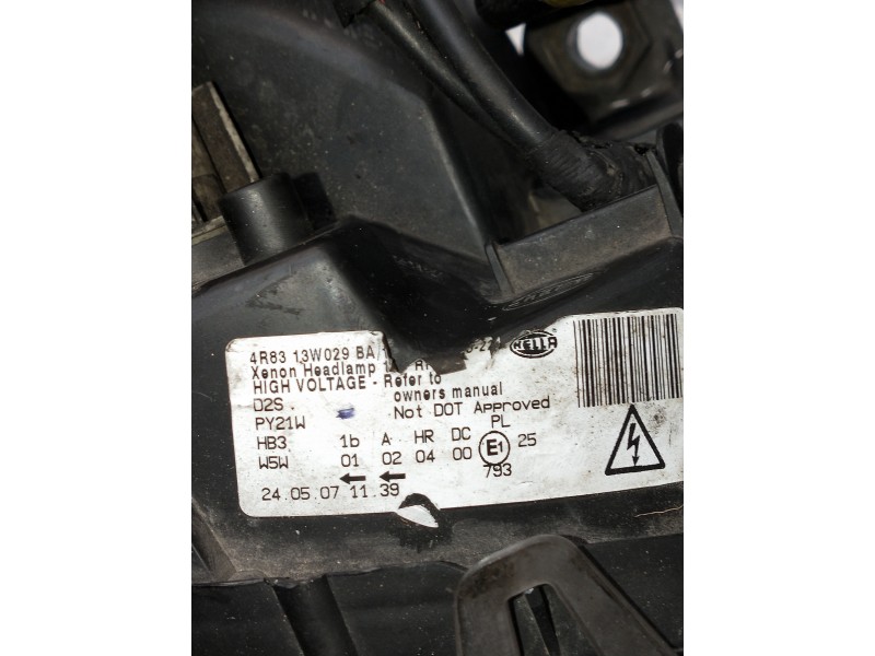 Recambio de faro derecho para jaguar s-type referencia OEM IAM 4R8313W029  