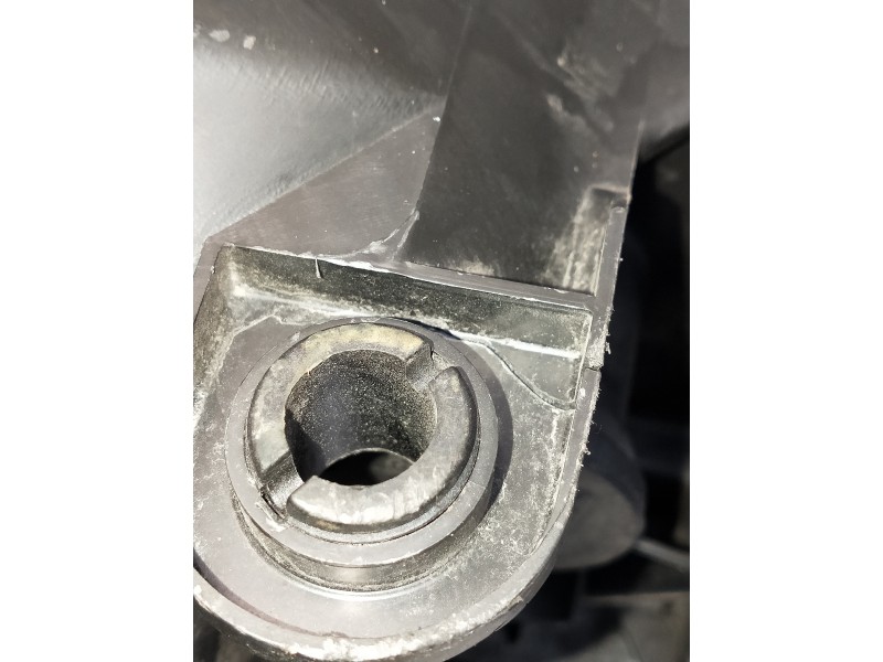 Recambio de faro derecho para jaguar s-type referencia OEM IAM 4R8313W029 13W029BA XENON