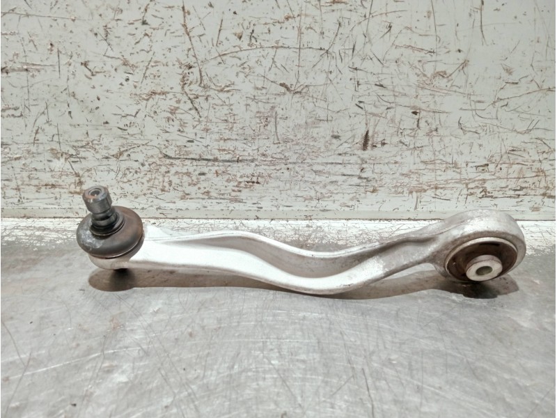 Recambio de brazo suspension superior delantero derecho para audi a4 avant (8e) referencia OEM IAM   