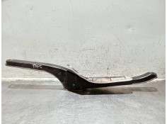 Recambio de puente trasero para smart roadster referencia OEM IAM   SOPORTE CENTRAL ENTRE CUNA Y PUENTE 2