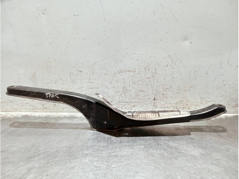 Recambio de puente trasero para smart roadster referencia OEM IAM   SOPORTE CENTRAL ENTRE CUNA Y PUENTE